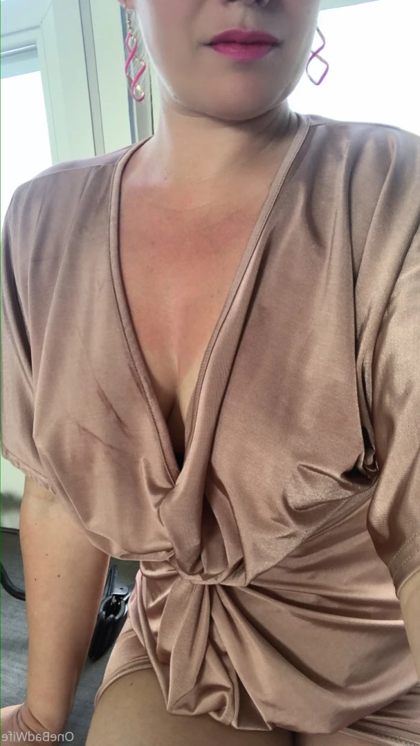 OneBadWife British Wife [ onebadwife ] Onlyfans leaked photo 14096332 on Hotleaks.tv