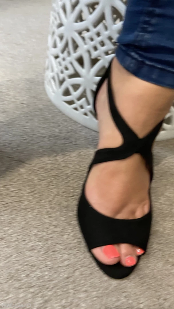OneBadWife British Wife [ onebadwife ] Onlyfans leaked photo 14096375 on Hotleaks.tv