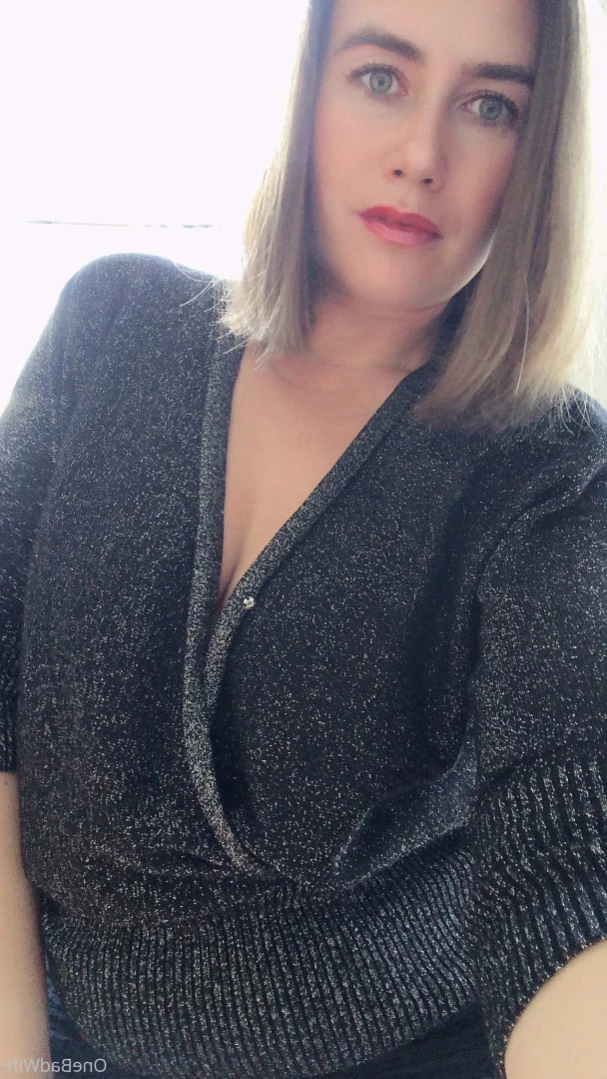 OneBadWife British Wife [ onebadwife ] Onlyfans leaked photo 14167675 on Hotleaks.tv