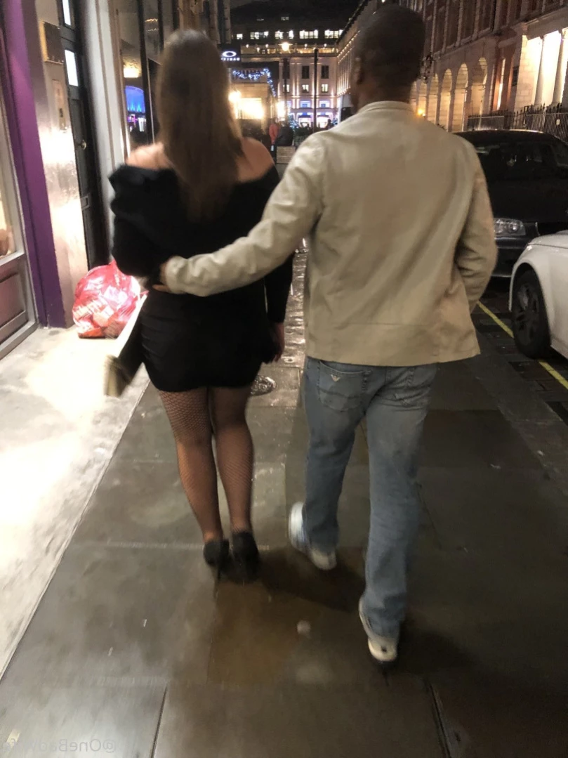 OneBadWife British Wife [ onebadwife ] Onlyfans leaked photo 14167823 on Hotleaks.tv