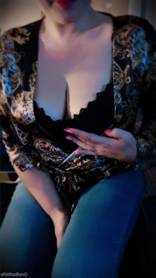 OneBadWife British Wife [ onebadwife ] Onlyfans leaked photo 14168031 on Hotleaks.tv