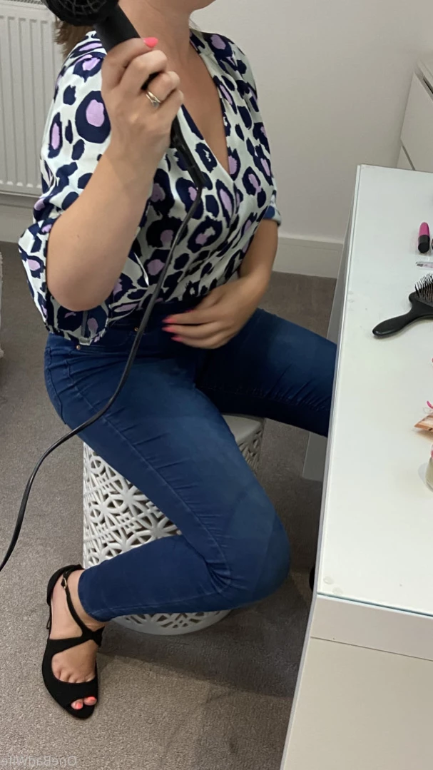 OneBadWife British Wife [ onebadwife ] Onlyfans leaked photo 14172100 on Hotleaks.tv