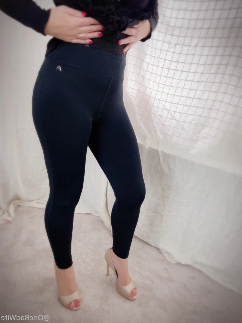 OneBadWife British Wife [ onebadwife ] Onlyfans leaked photo 14174238 on Hotleaks.tv