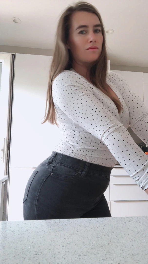 OneBadWife British Wife [ onebadwife ] Onlyfans leaked photo 14179286 on Hotleaks.tv