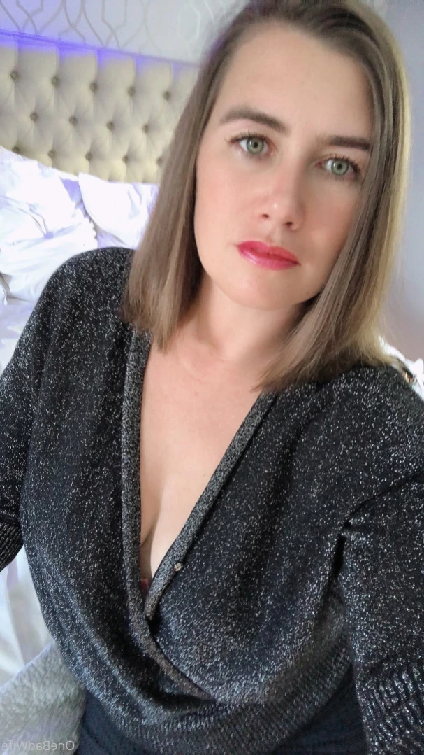 OneBadWife British Wife [ onebadwife ] Onlyfans leaked photo 14182325 on Hotleaks.tv