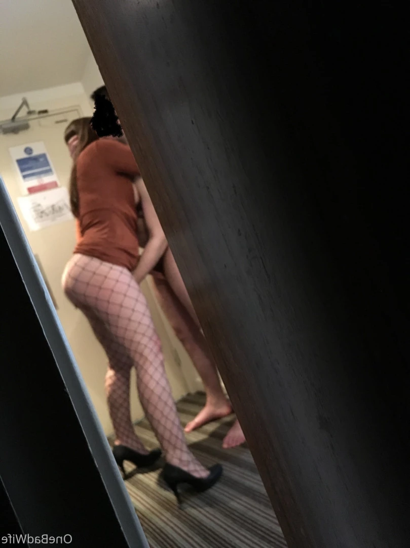OneBadWife British Wife [ onebadwife ] Onlyfans leaked photo 14413212 on Hotleaks.tv