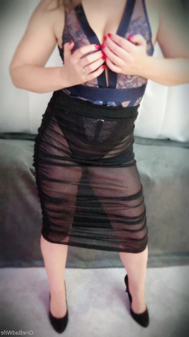 OneBadWife British Wife [ onebadwife ] Onlyfans leaked photo 14472510 on Hotleaks.tv