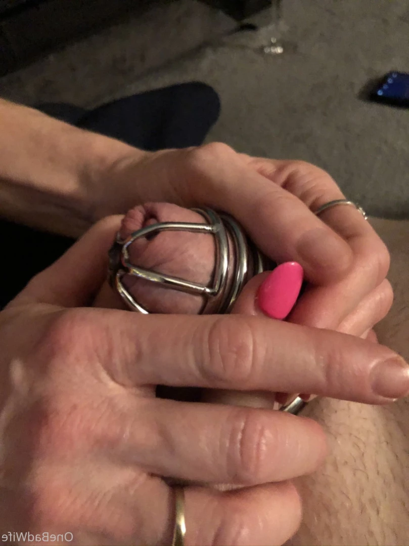 OneBadWife British Wife [ onebadwife ] Onlyfans leaked photo 14623773 on Hotleaks.tv