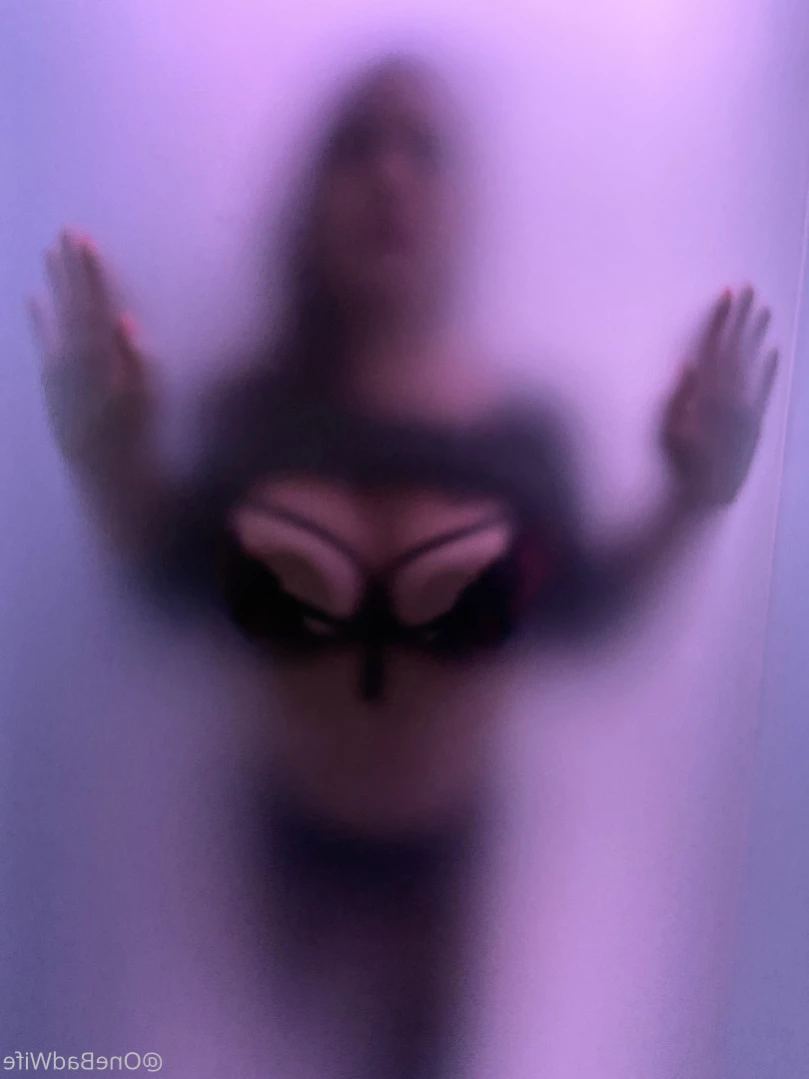 OneBadWife British Wife [ onebadwife ] Onlyfans leaked photo 14648469 on Hotleaks.tv
