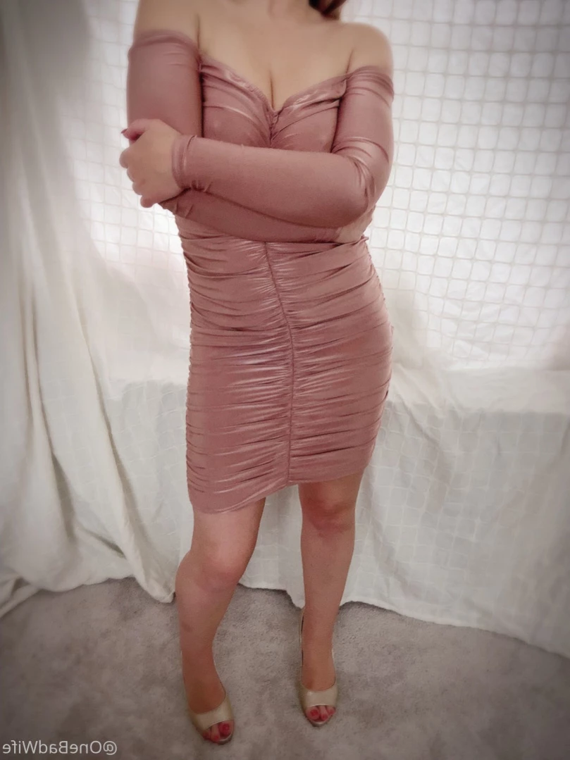 OneBadWife British Wife [ onebadwife ] Onlyfans leaked photo 14999710 on Hotleaks.tv