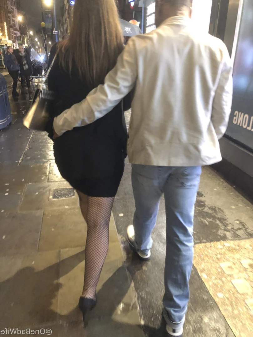 OneBadWife British Wife [ onebadwife ] Onlyfans leaked photo 15074317 on Hotleaks.tv