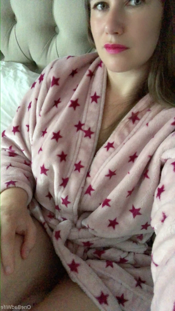OneBadWife British Wife [ onebadwife ] Onlyfans leaked photo 15083306 on Hotleaks.tv