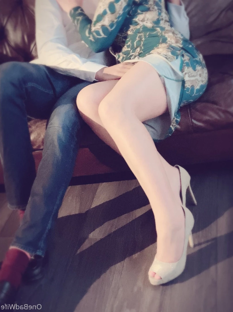 OneBadWife British Wife [ onebadwife ] Onlyfans leaked photo 15351480 on Hotleaks.tv
