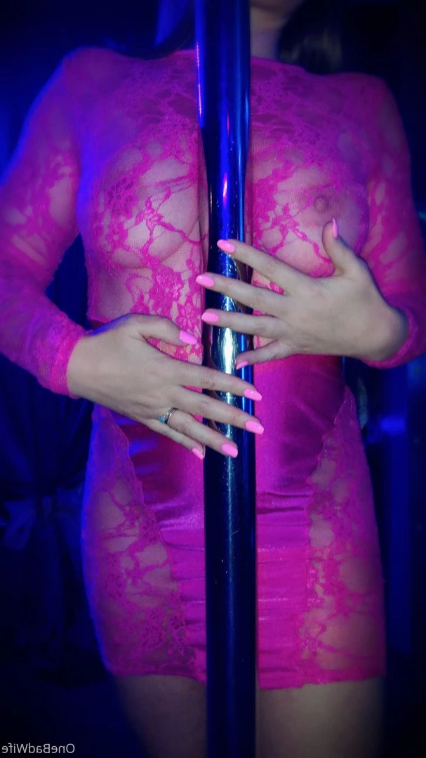 OneBadWife British Wife [ onebadwife ] Onlyfans leaked photo 15546080 on Hotleaks.tv