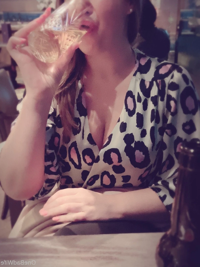 OneBadWife British Wife [ onebadwife ] Onlyfans leaked photo 15546116 on Hotleaks.tv