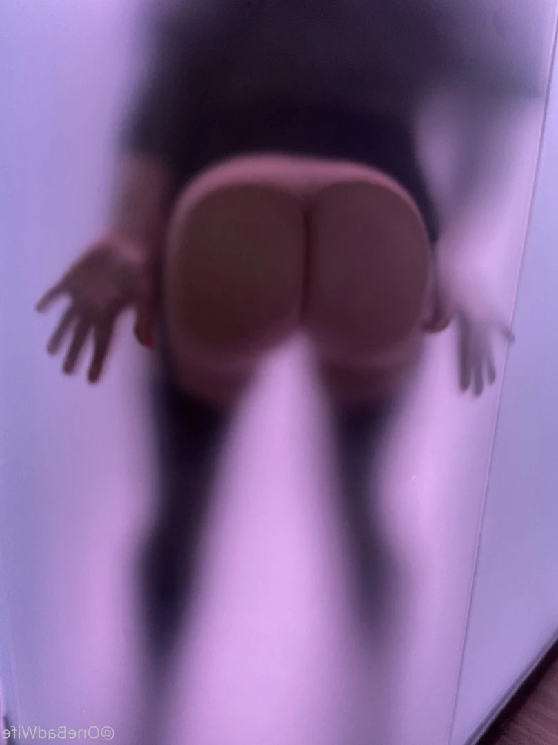 OneBadWife British Wife [ onebadwife ] Onlyfans leaked photo 15648762 on Hotleaks.tv