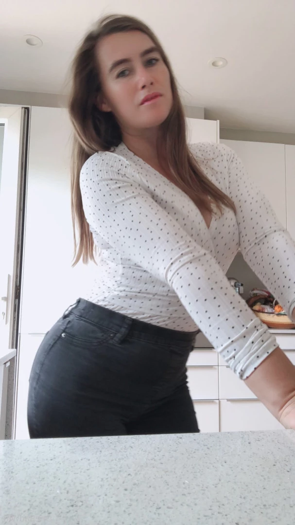 OneBadWife British Wife [ onebadwife ] Onlyfans leaked photo 15972281 on Hotleaks.tv