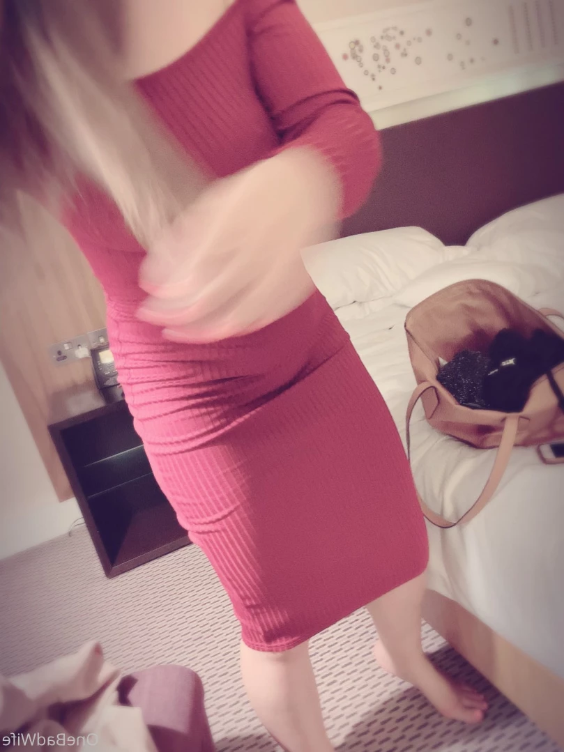 OneBadWife British Wife [ onebadwife ] Onlyfans leaked photo 16151194 on Hotleaks.tv