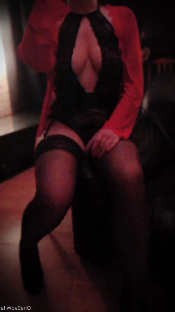 OneBadWife British Wife [ onebadwife ] Onlyfans leaked photo 16188793 on Hotleaks.tv