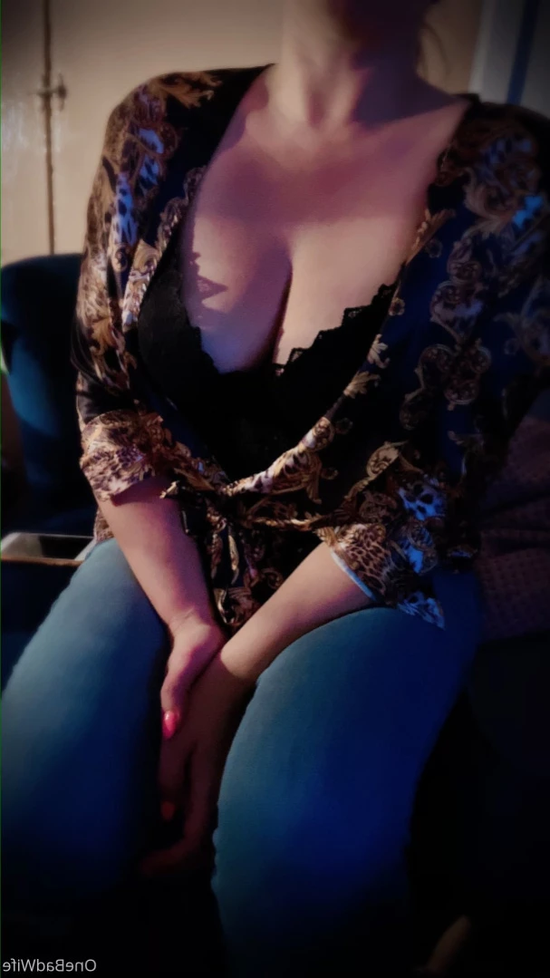 OneBadWife British Wife [ onebadwife ] Onlyfans leaked photo 16290420 on Hotleaks.tv