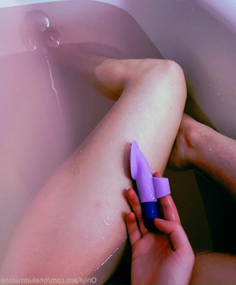 Kat Malone [ onekatmalone ] Onlyfans leaked photo 12395378 on Hotleaks.tv