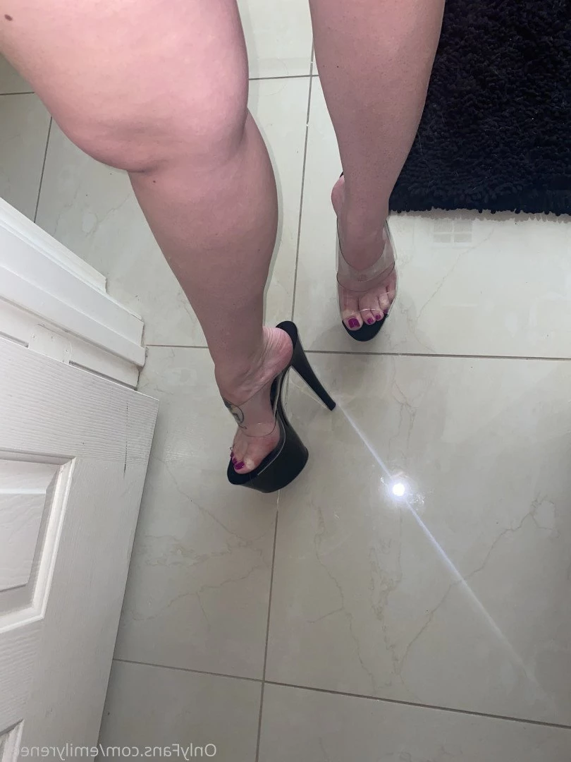 Emily 🥰🥰 [ pawgemily ] Onlyfans leaked photo 957977 on Hotleaks.tv