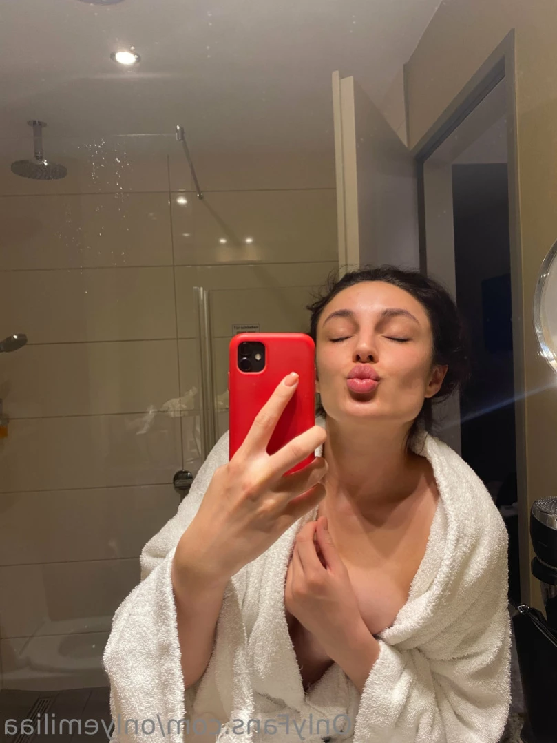 ⭐️ Emilia ⭐️ [ onlyemiliaa ] Onlyfans leaked photo 11929442 on Hotleaks.tv