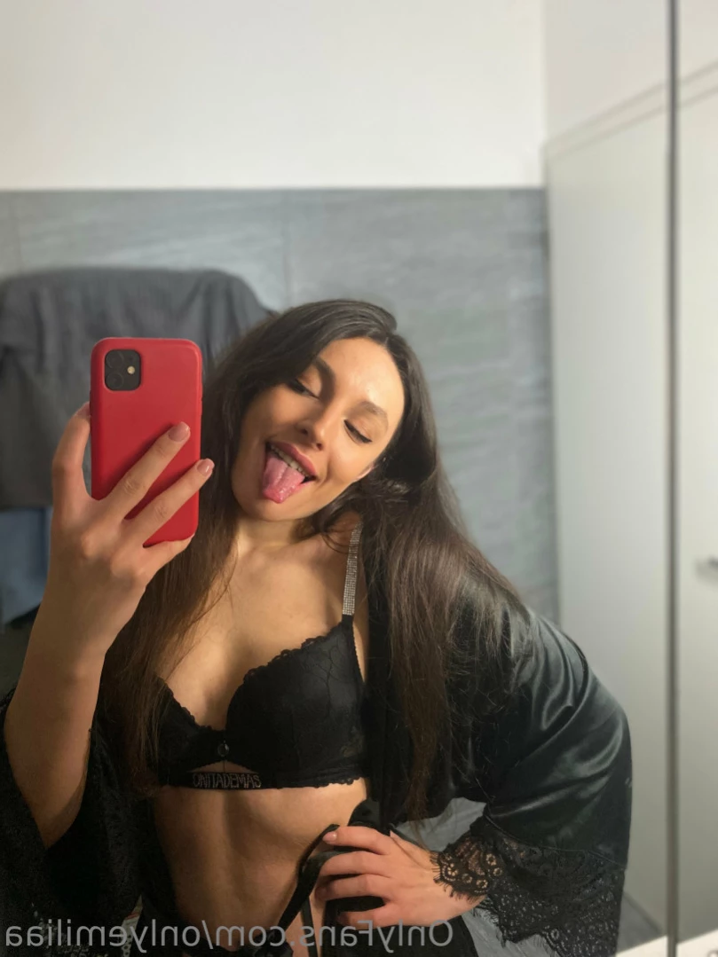 ⭐️ Emilia ⭐️ [ onlyemiliaa ] Onlyfans leaked photo 14763891 on Hotleaks.tv