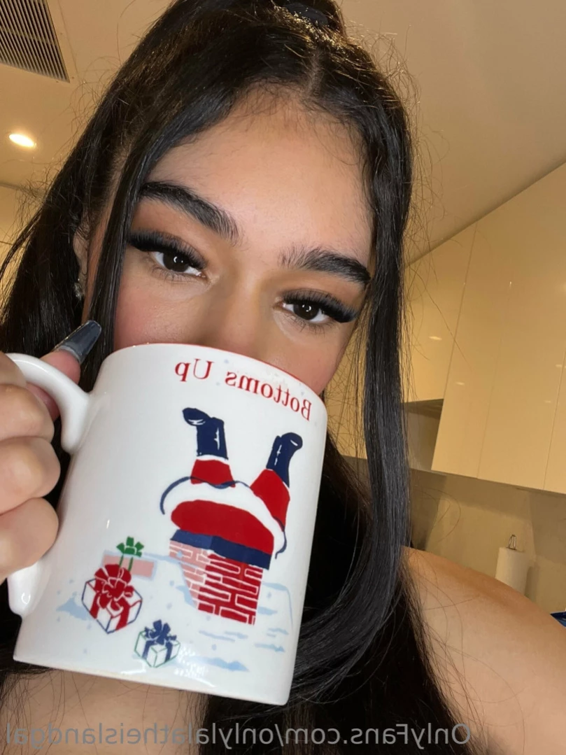 🎠Lala Baptiste🎡 [ onlylalatheislandgal ] Onlyfans leaked photo 11013362 on Hotleaks.tv