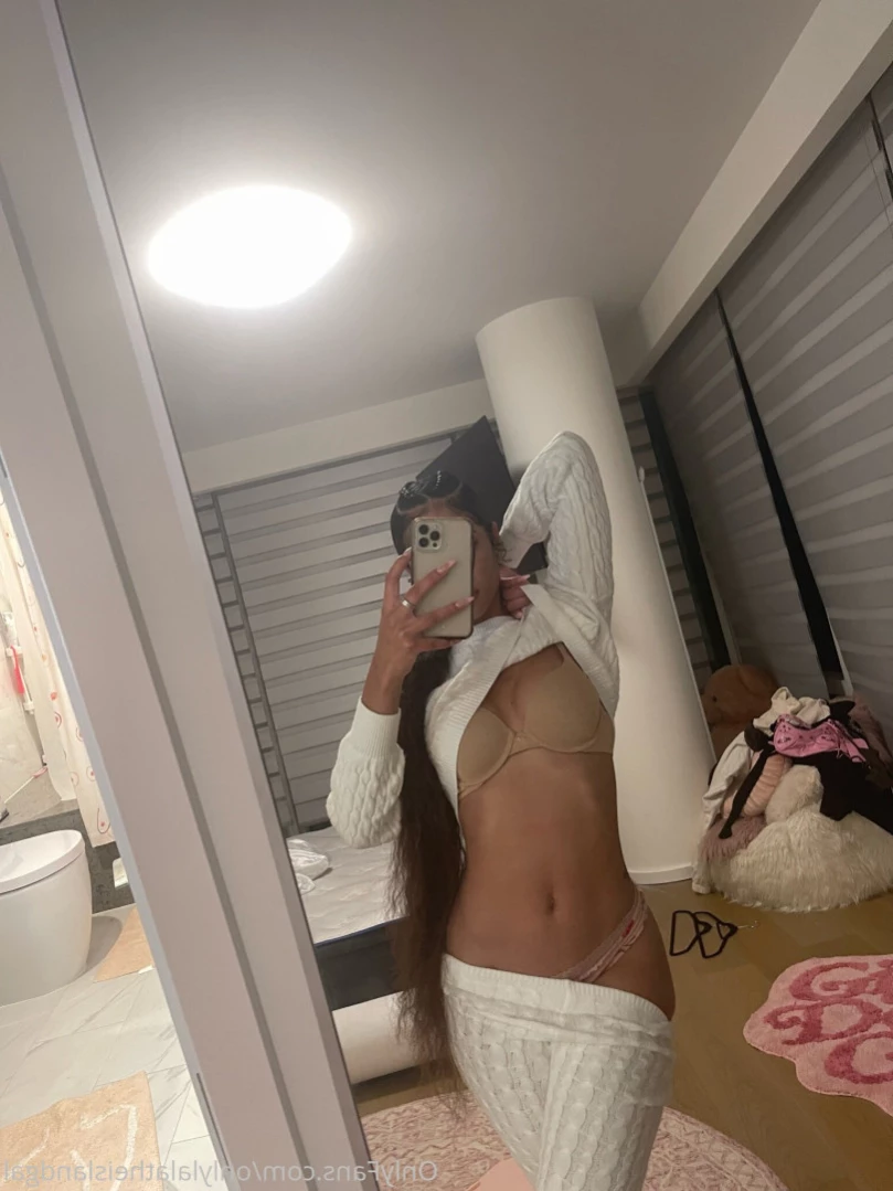 🎠Lala Baptiste🎡 [ onlylalatheislandgal ] Onlyfans leaked photo 14075136 on Hotleaks.tv