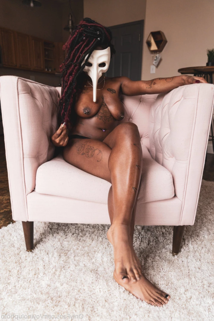 oyinoluphoto Onlyfans leaked photo 15552133 on Hotleaks.tv