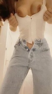 PEA 😛 19 Y/O [ peaboo ] Onlyfans leaked video 2535711 on Hotleaks.tv
