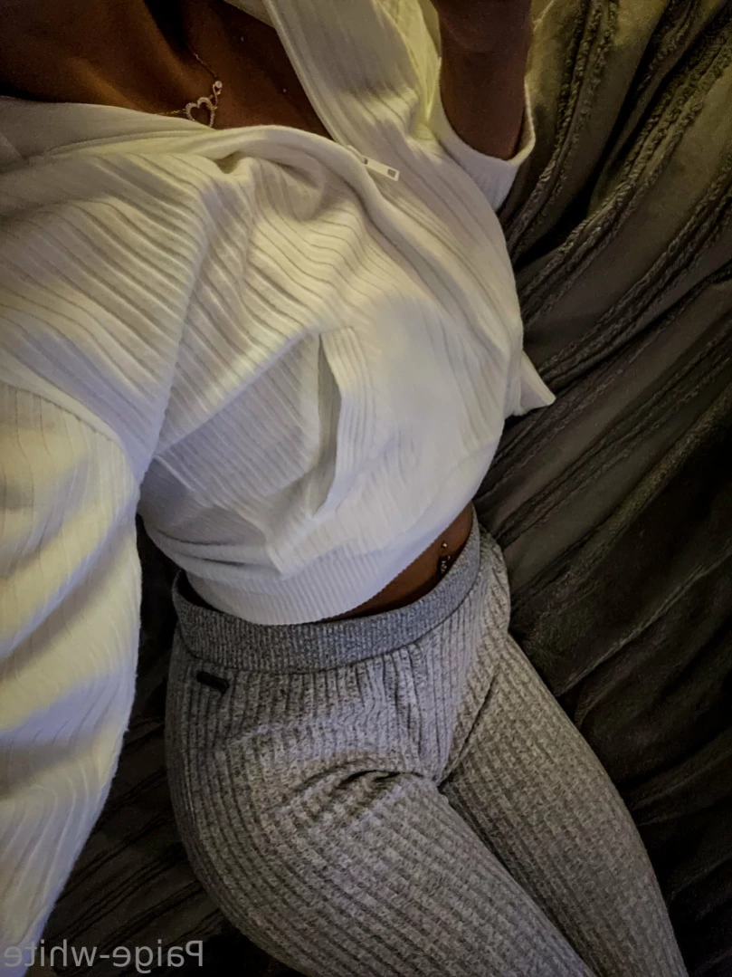 Paige White [ paige-white ] Onlyfans leaked photo 14105752 on Hotleaks.tv
