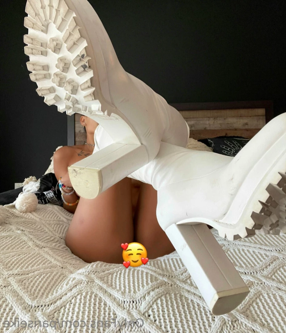 Paris Eike [ pariseike ] Onlyfans leaked photo 15552198 on Hotleaks.tv