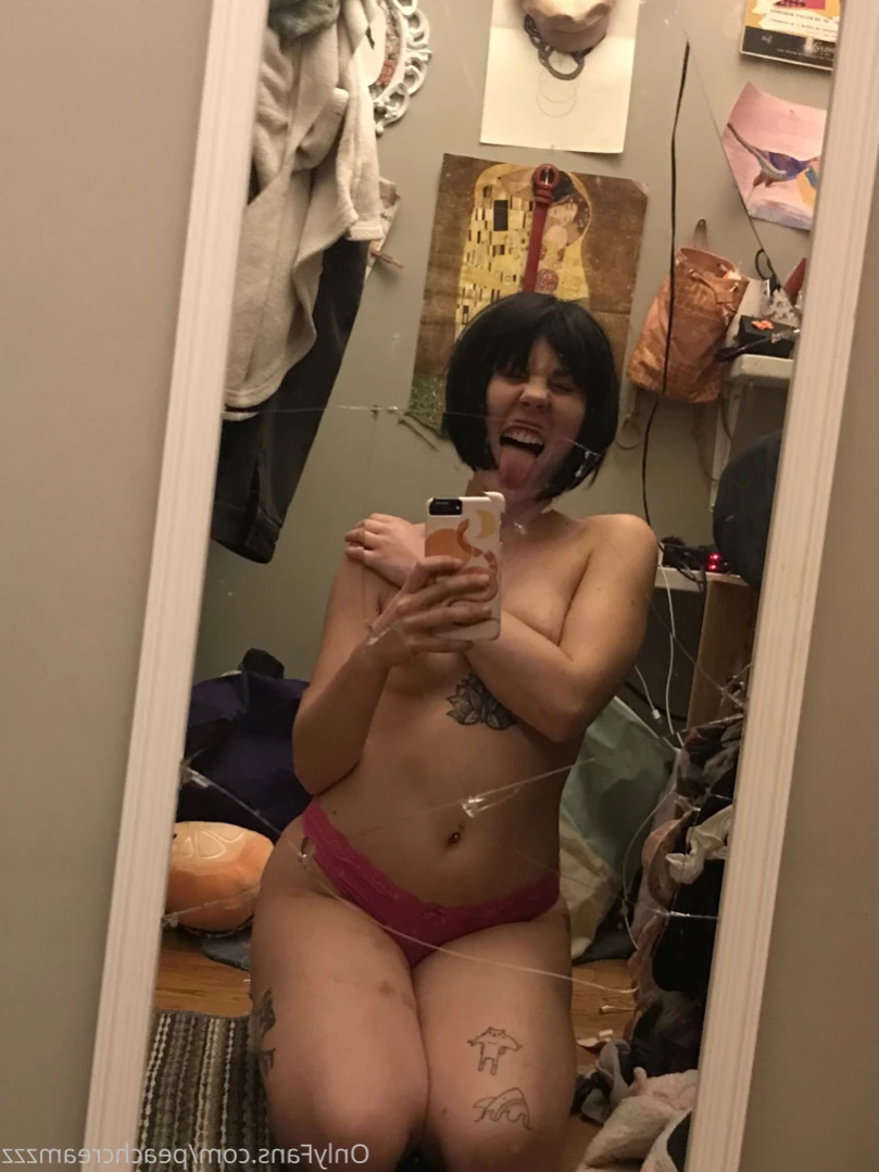 Peachy Z [ peachcreamzzz ] Onlyfans leaked photo 14049542 on Hotleaks.tv
