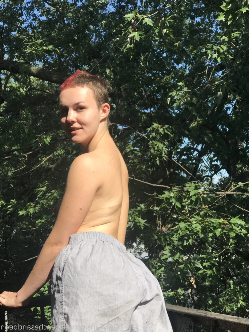 Peachy Z [ peachcreamzzz ] Onlyfans leaked photo 14475985 on Hotleaks.tv