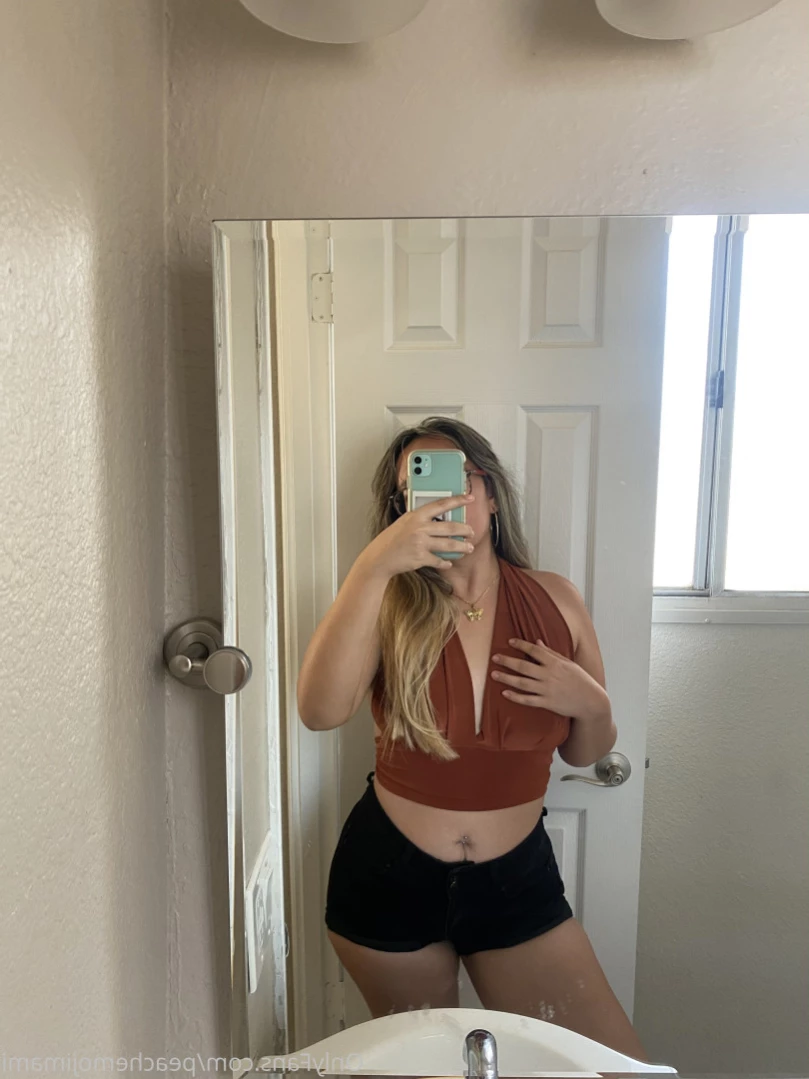 ro [ peachemojimami ] Onlyfans leaked photo 11738034 on Hotleaks.tv