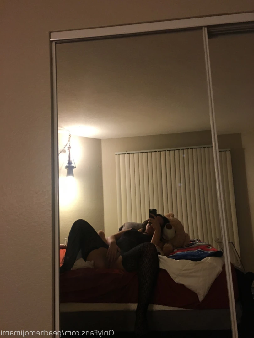 ro [ peachemojimami ] Onlyfans leaked photo 14047689 on Hotleaks.tv