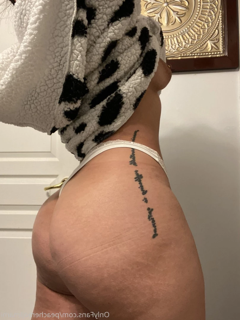 ro [ peachemojimami ] Onlyfans leaked photo 15068367 on Hotleaks.tv