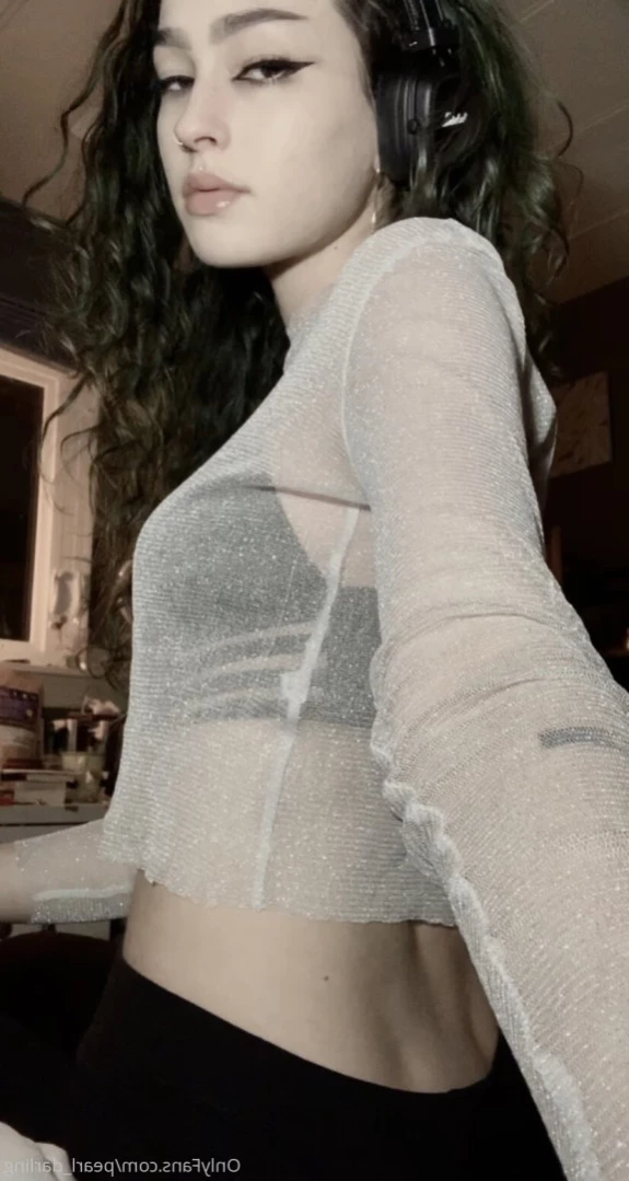 pearl [ pearl.rain ] Onlyfans leaked photo 14979483 on Hotleaks.tv