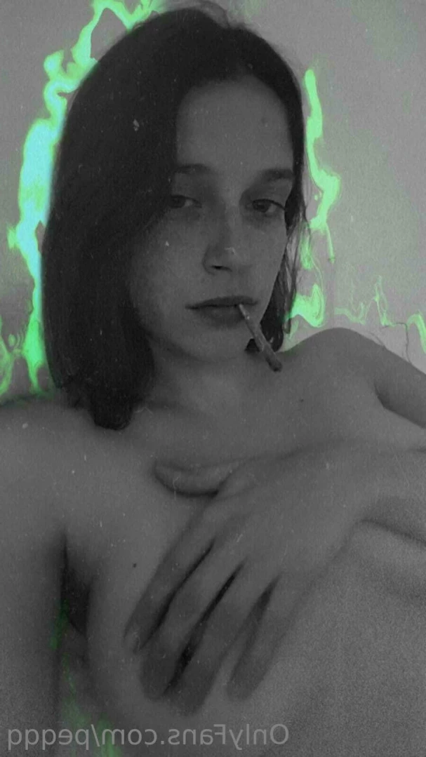 Lo [ peqqq ] Onlyfans leaked photo 12155916 on Hotleaks.tv