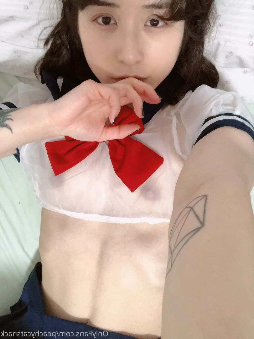 Peachy 🍑🐱🧁 [ peachycatsnack ] Onlyfans leaked photo 960744 on Hotleaks.tv