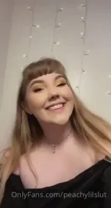 1711785