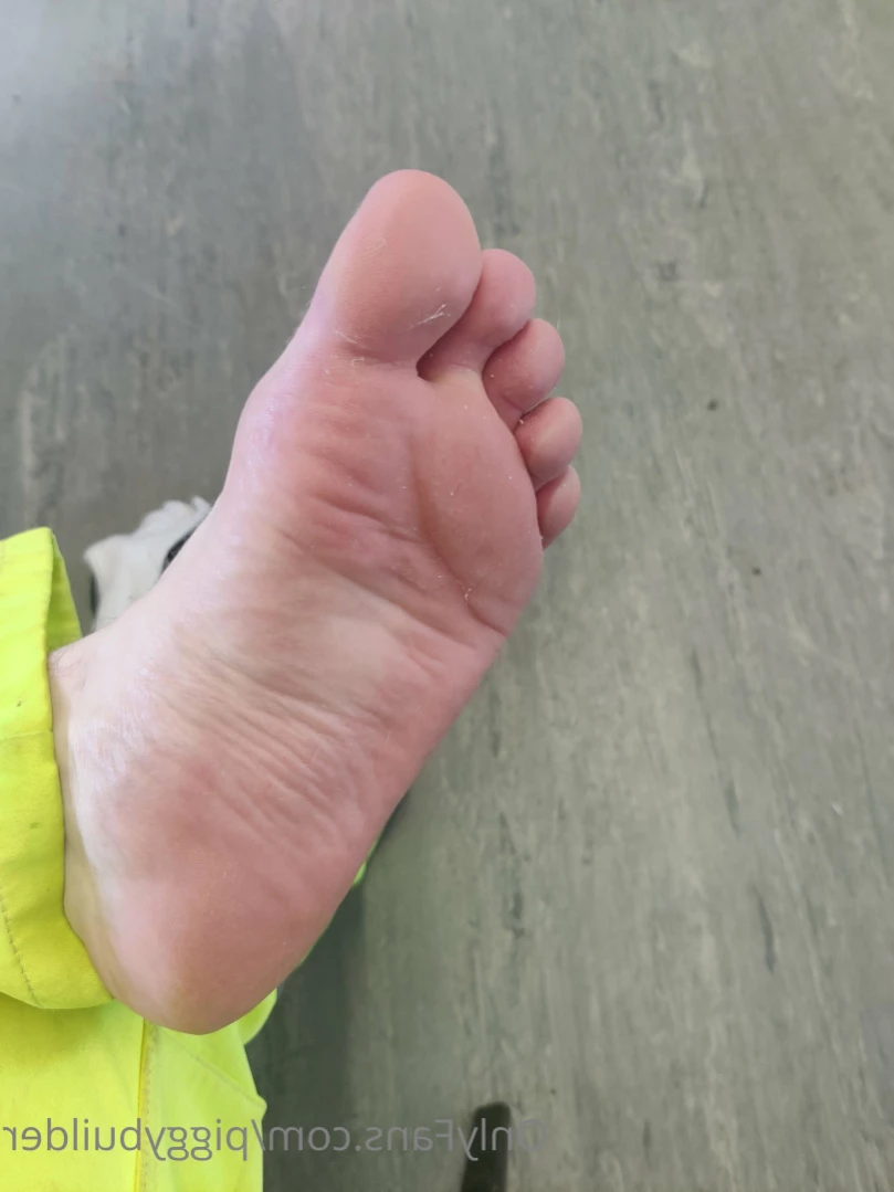 piggybuilder Onlyfans leaked photo 14043711 on Hotleaks.tv