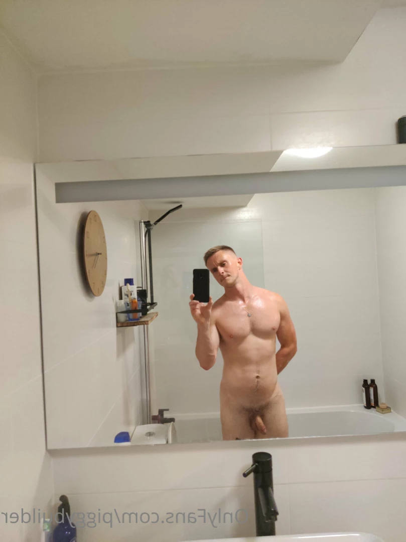 piggybuilder Onlyfans leaked photo 14043910 on Hotleaks.tv