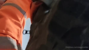 15949244
