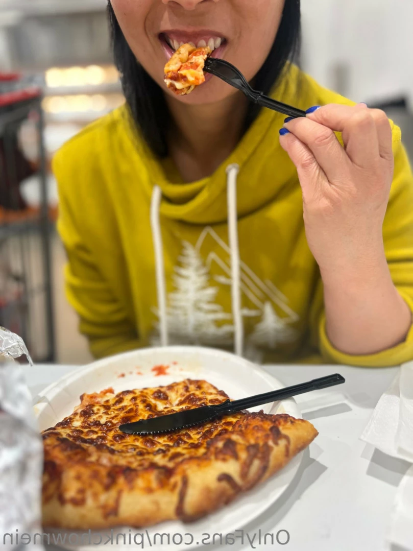 Kiki [ pinkchowmein ] Onlyfans leaked photo 11413856 on Hotleaks.tv