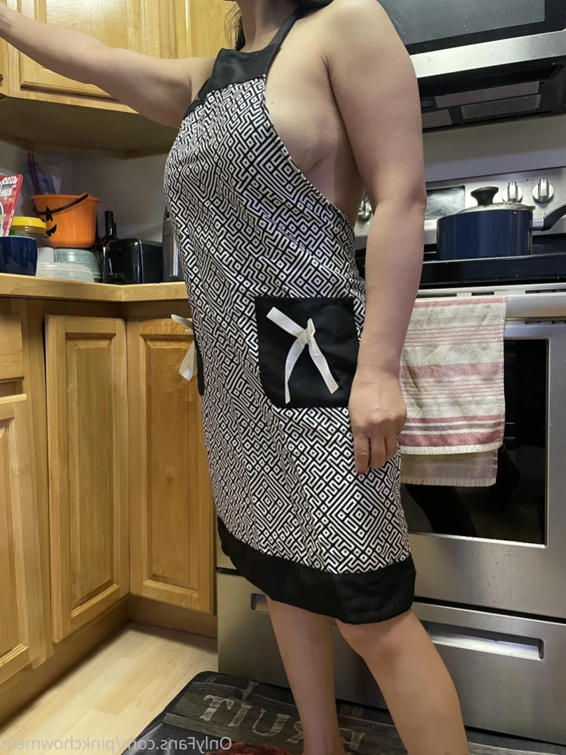 Kiki [ pinkchowmein ] Onlyfans leaked photo 14029587 on Hotleaks.tv