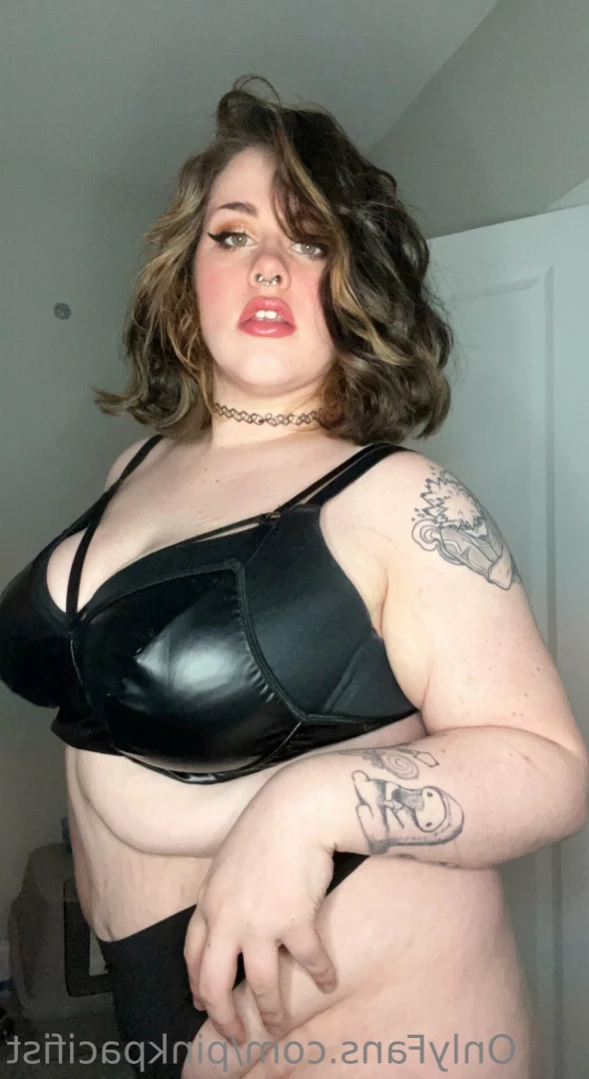 Rachel 💕 [ pinkpacifist ] Onlyfans leaked photo 14028445 on Hotleaks.tv