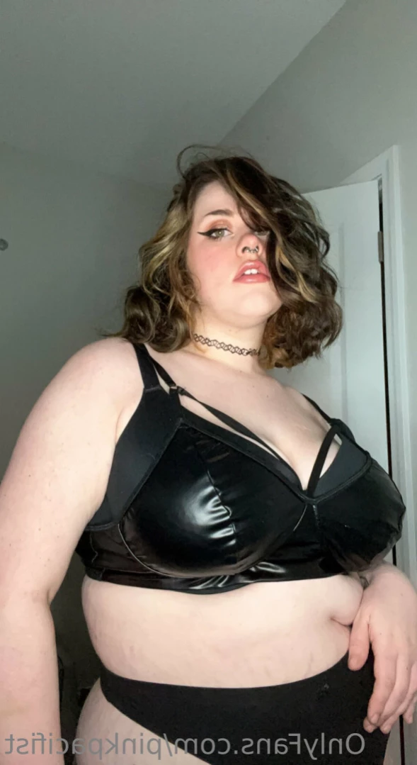 Rachel 💕 [ pinkpacifist ] Onlyfans leaked photo 14046276 on Hotleaks.tv